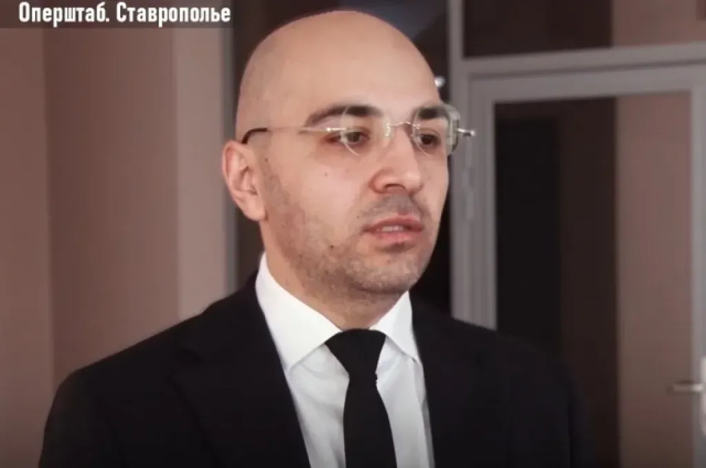 Жители четырёх городов Ставрополья жалуются на запах жжёных перьев